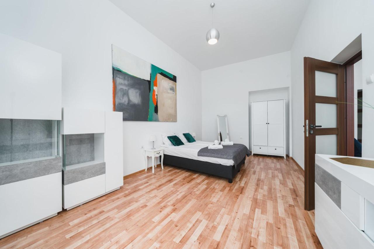Barbakan Residence Old Town Краков Экстерьер фото